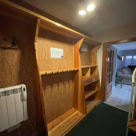 Ameto En La Plaza Pradollano