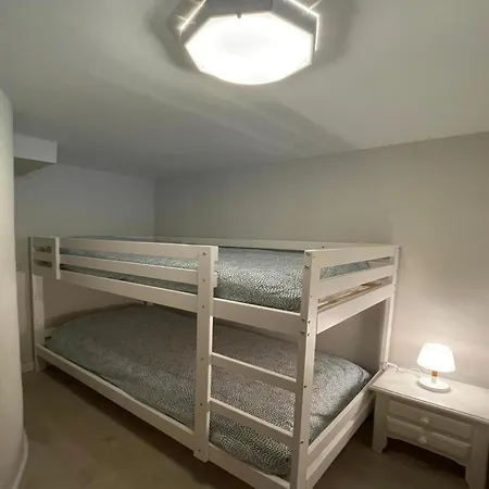 Ameto En La Plaza Pradollano