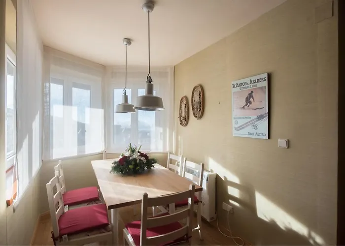 Ameto En La Plaza Pradollano