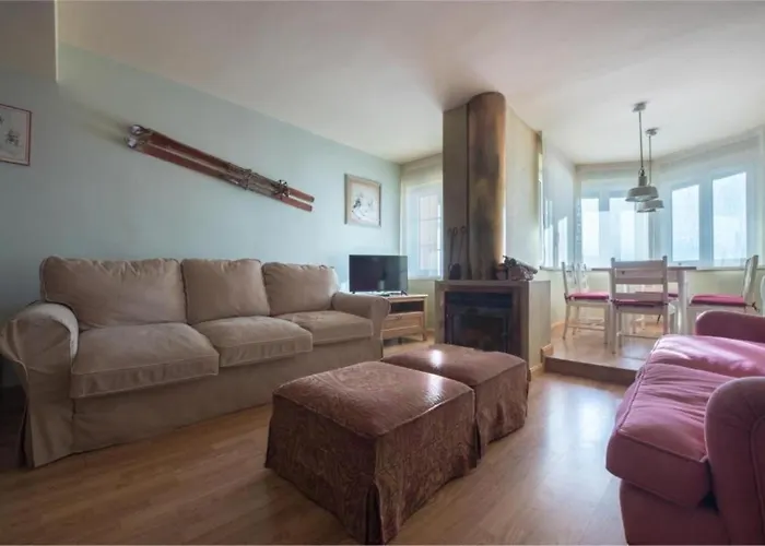 Ameto En La Plaza Pradollano